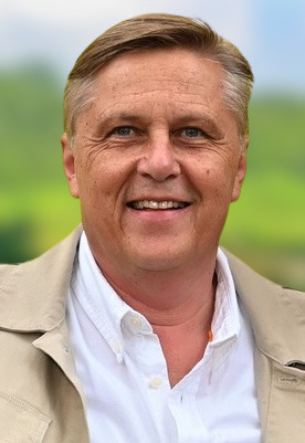 Michel J. Vandewalle