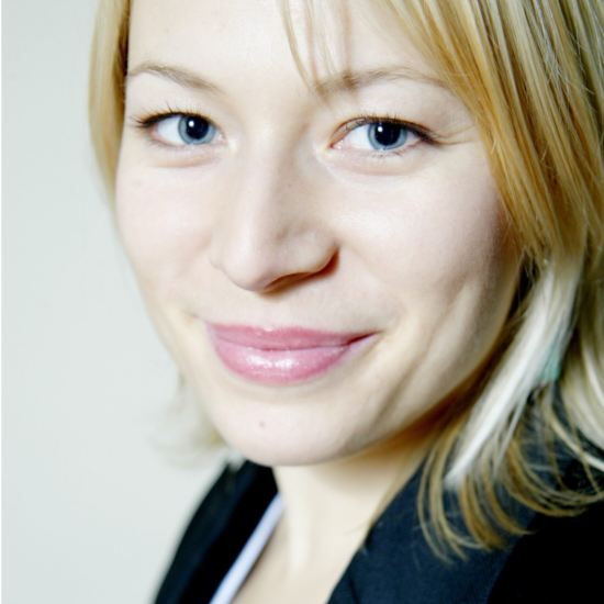 Portrait of Frida Hallgren